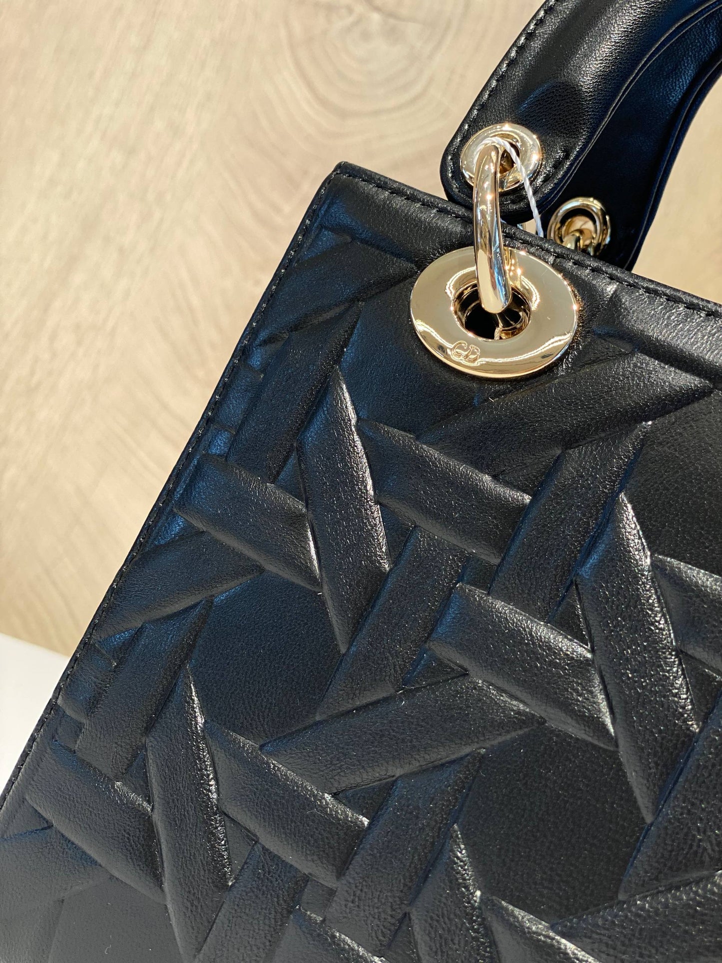 Dior