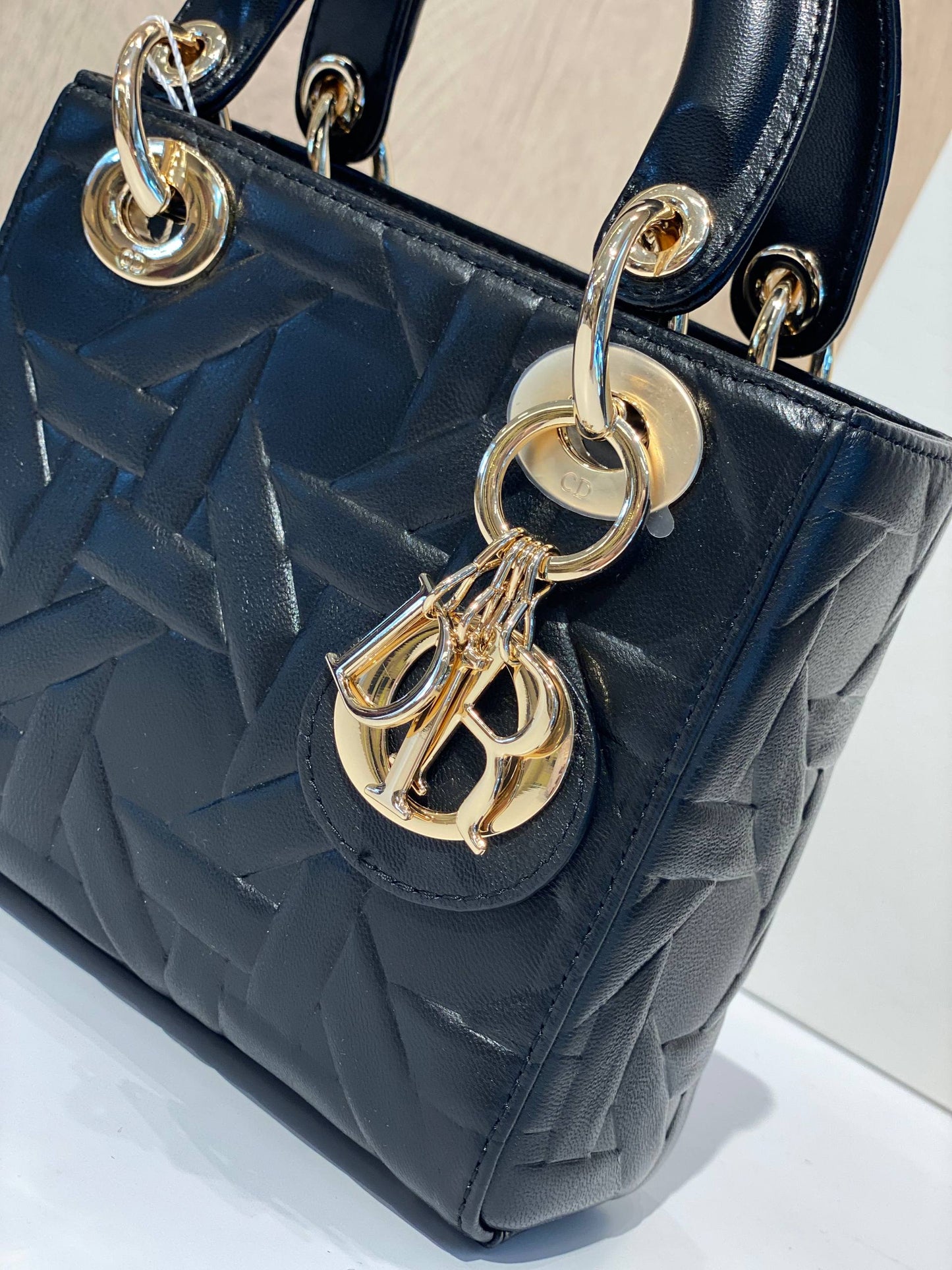 Dior