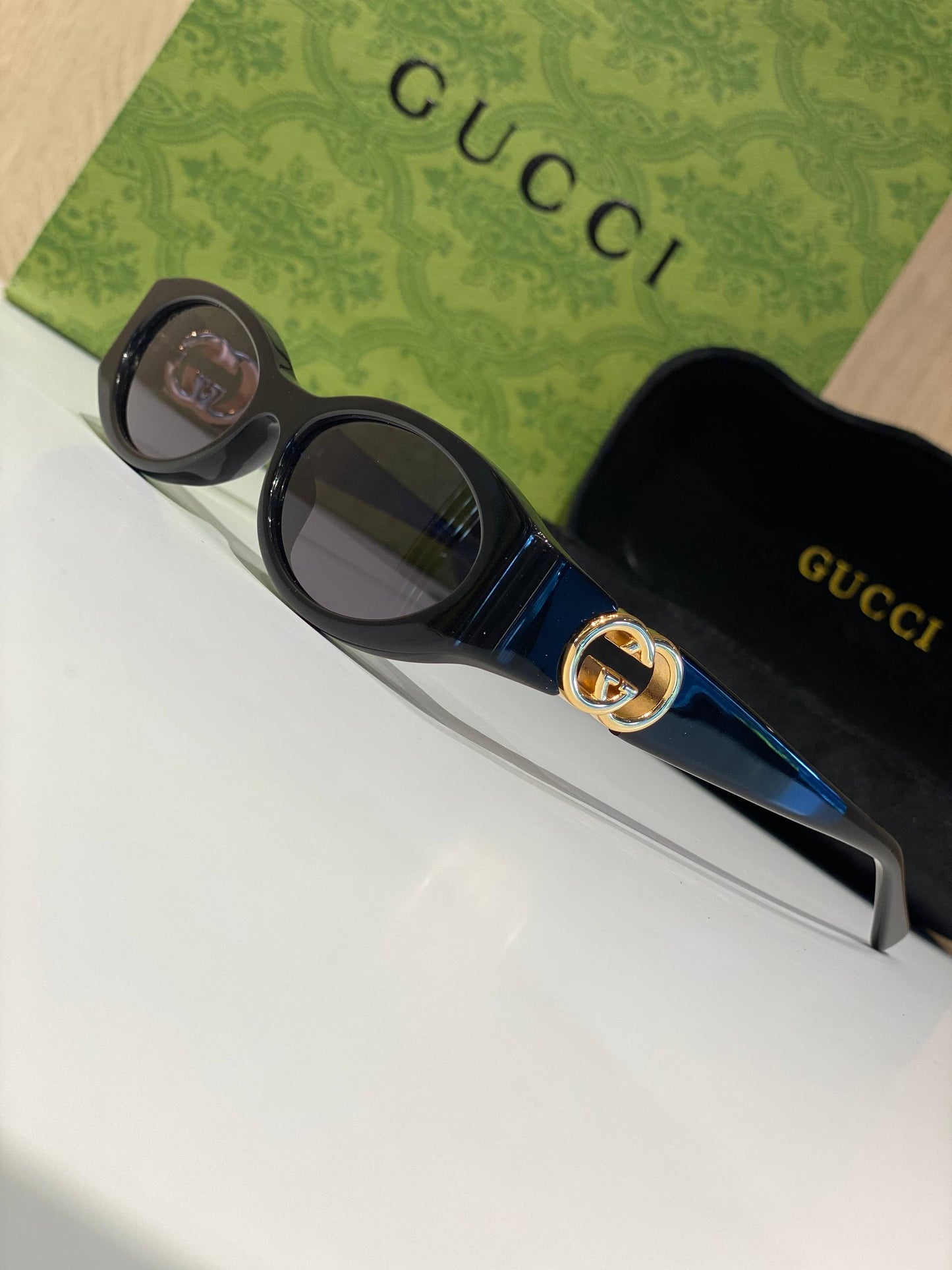 Gucci