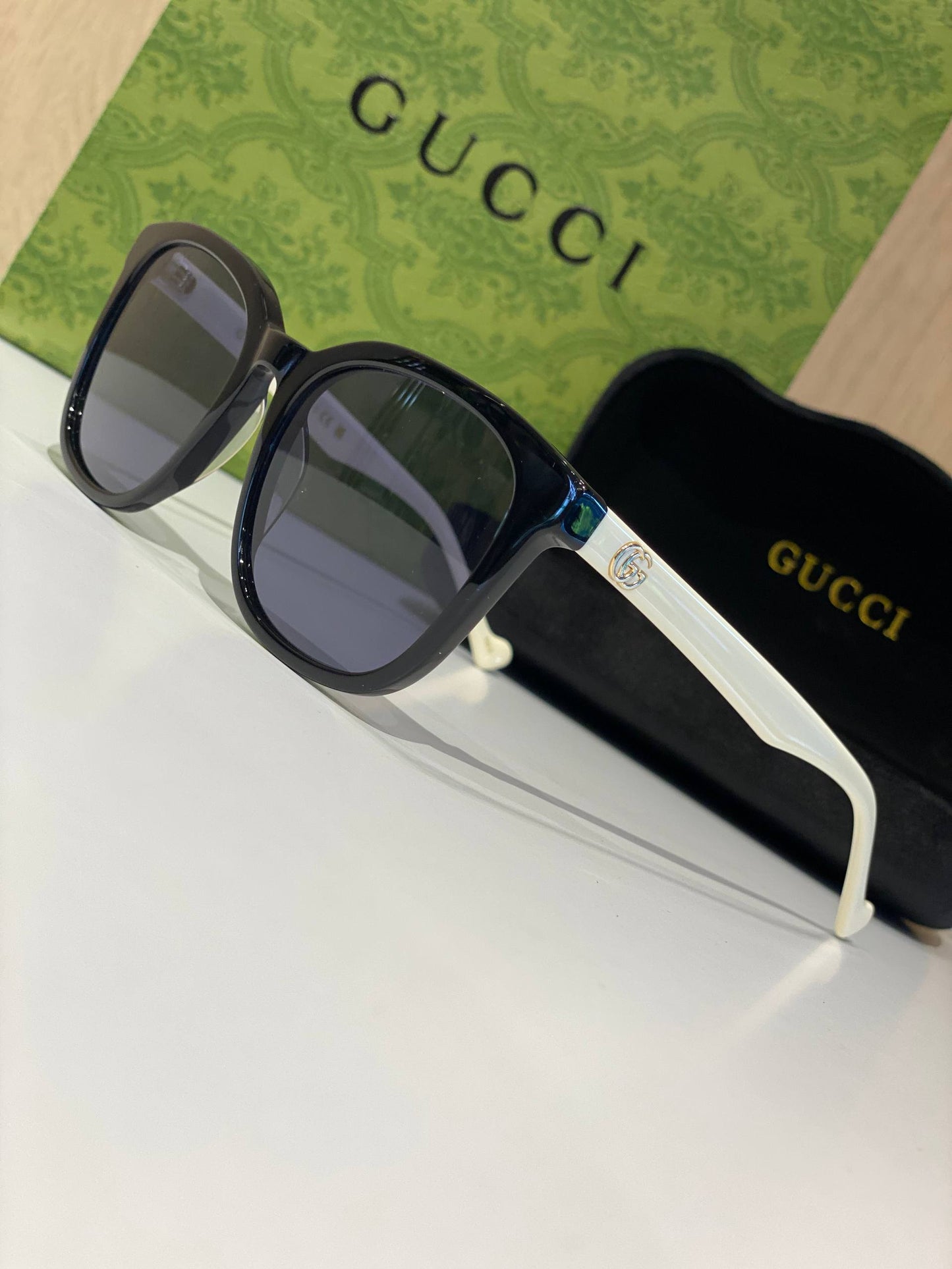 Gucci
