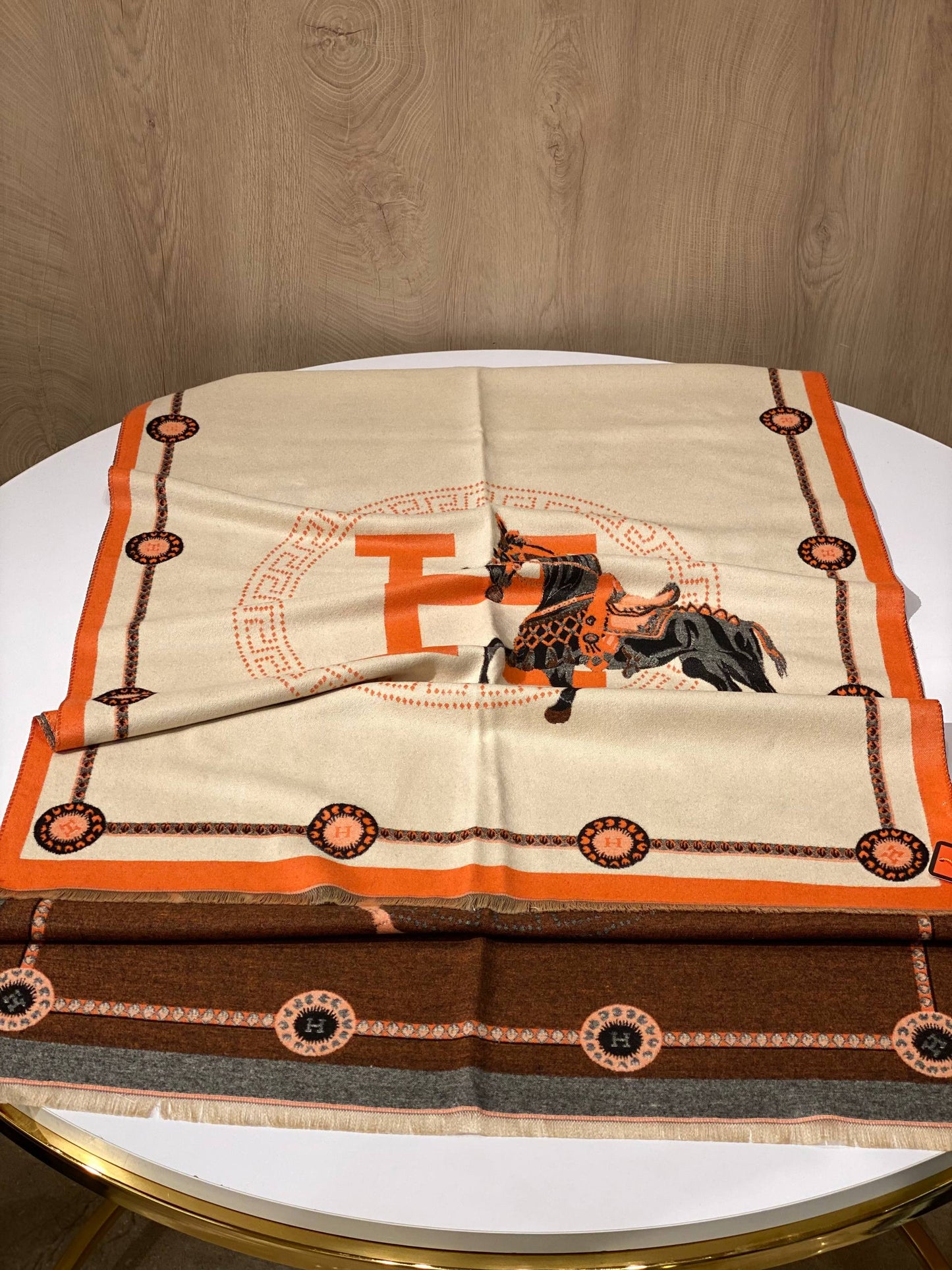 Hermes Scraf