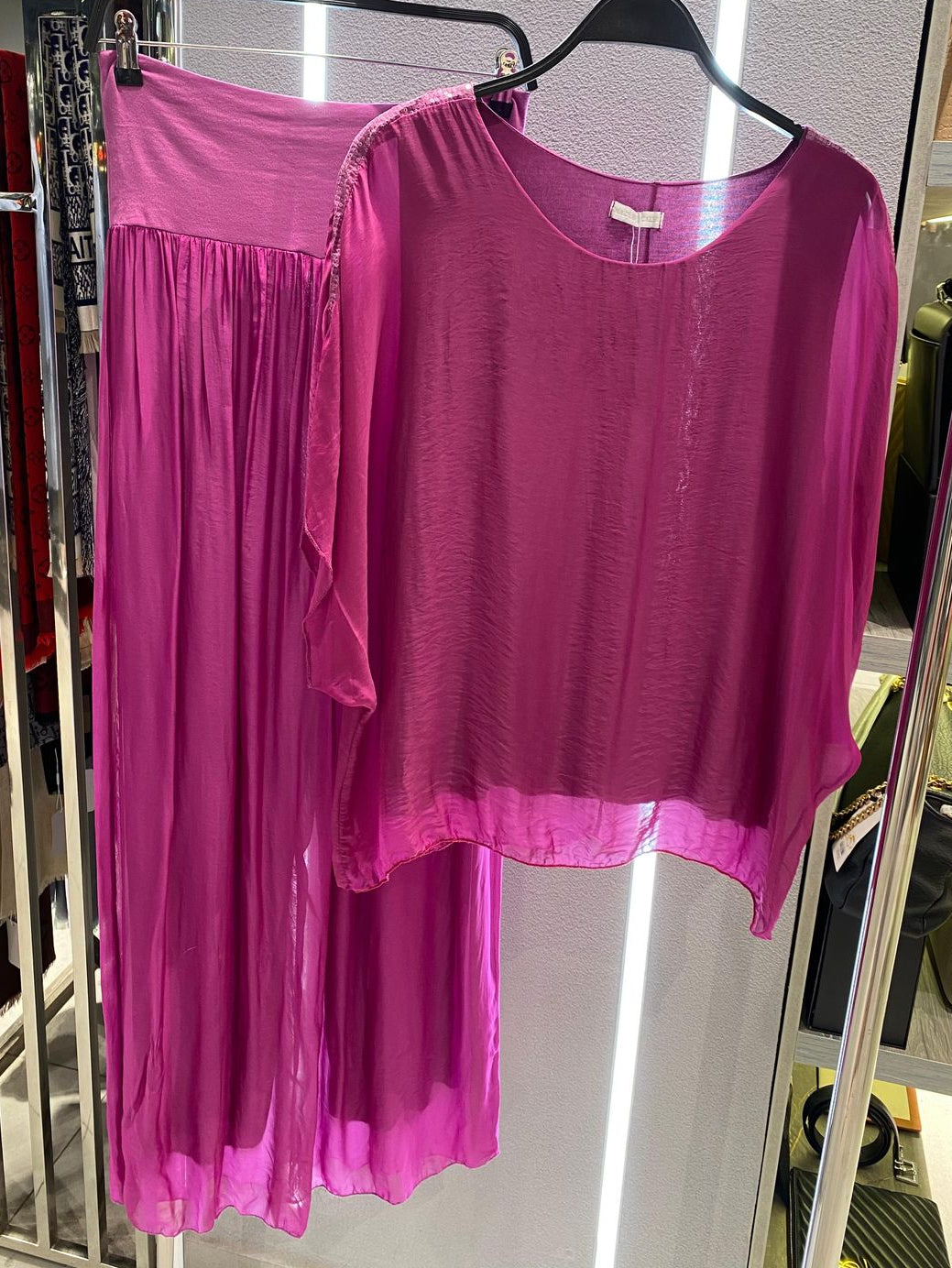 Set Silk