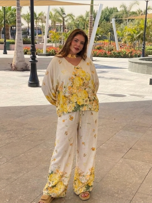 Suit Two-piece  (yellow)