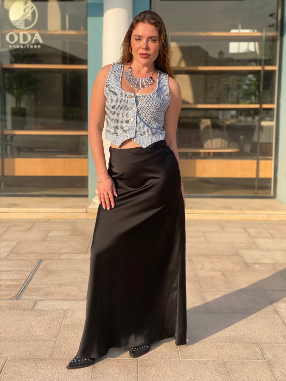 Skirt Stan (Black)