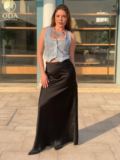 Skirt Stan (Black)