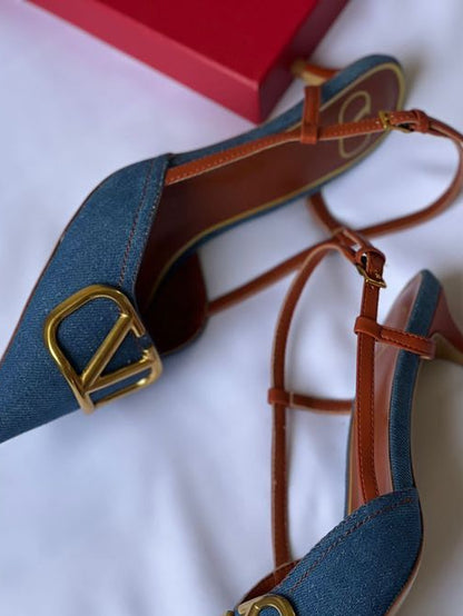 Valentino Shoes(dark jeans)